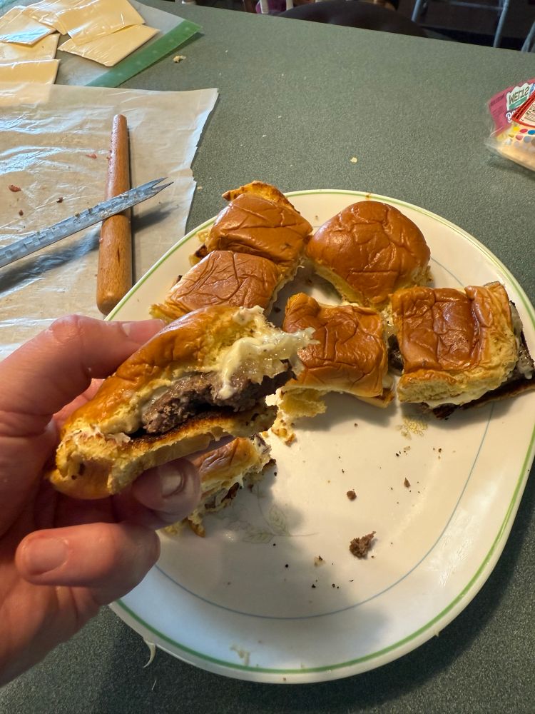 Cheeseburger sliders, made by me, RGTM.