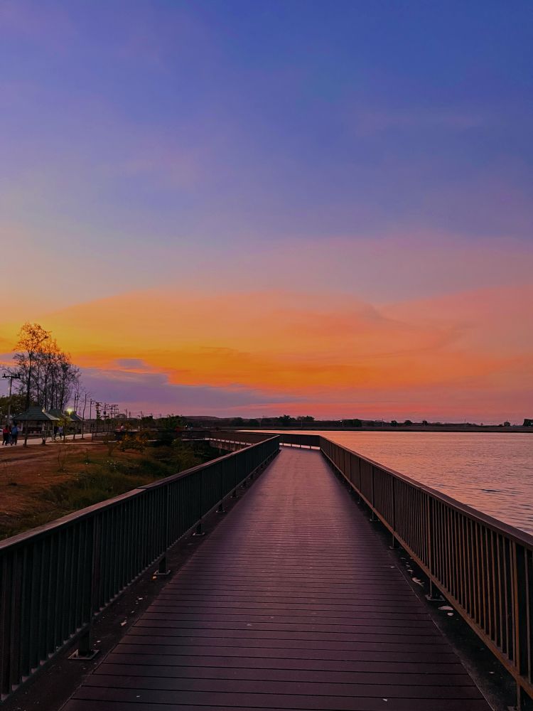 ยามเย็น