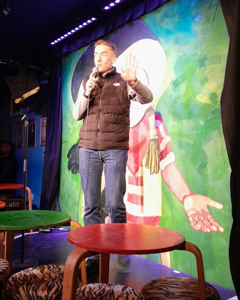Rana Fetit performs on stage at The Stand
