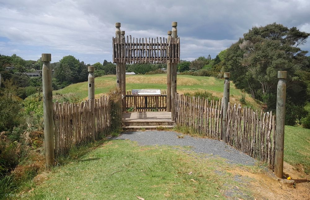 Replica stockade and tower, at the neck entrance to the Pā.