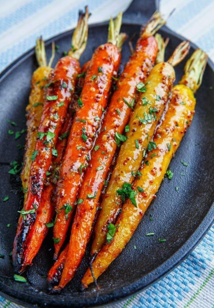 Roasted seasoned carrots