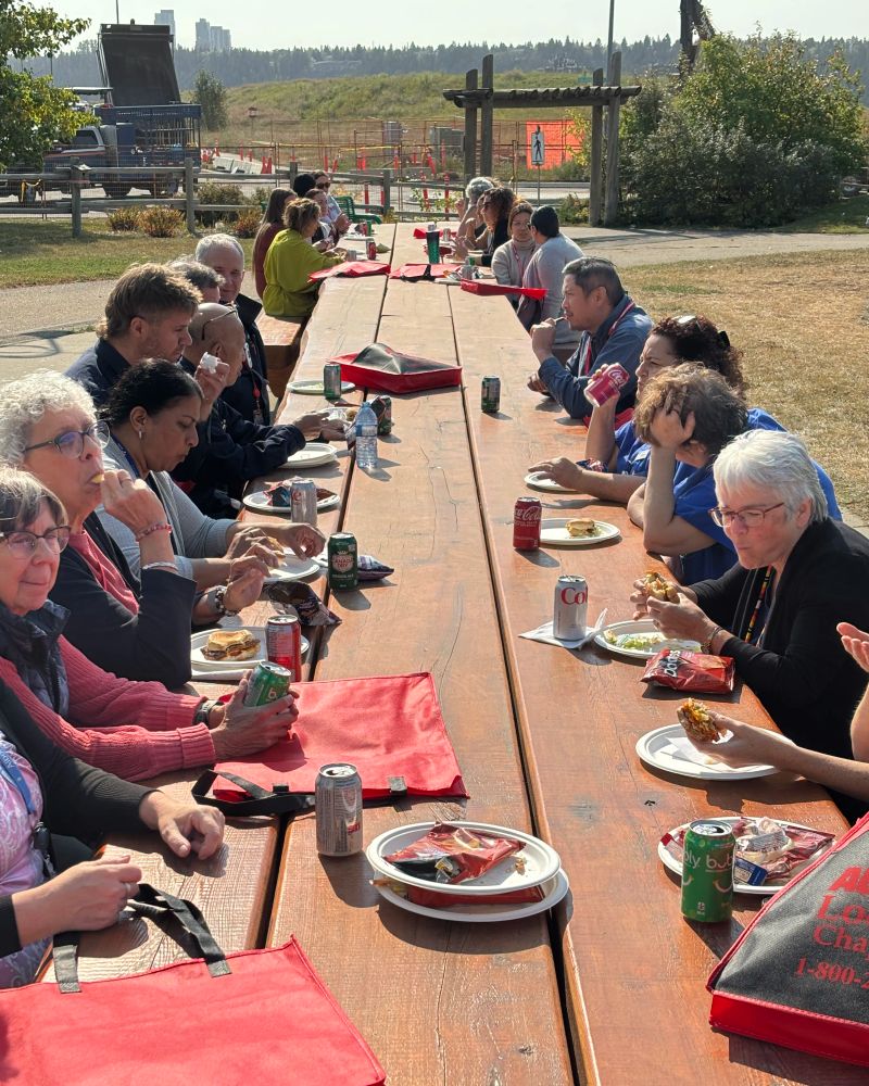 AUPE Local 095 members join together in solidarity outside Alberta Children's Hospital for a tasty BBQ lunch.