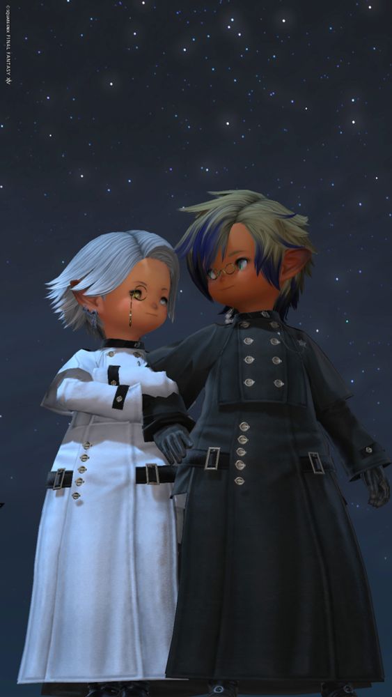 普段と違いえびくんの方が少しだけシェイアさんより大きくて、新鮮ですな
