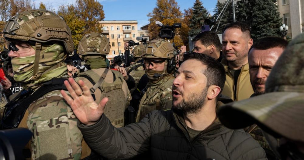 Ukraine claps back after Russia puts Zelenskyy on ‘wanted list’