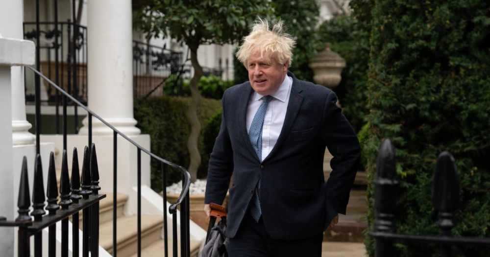 Boris Johnson: UK considered military raid to seize Dutch Covid jabs