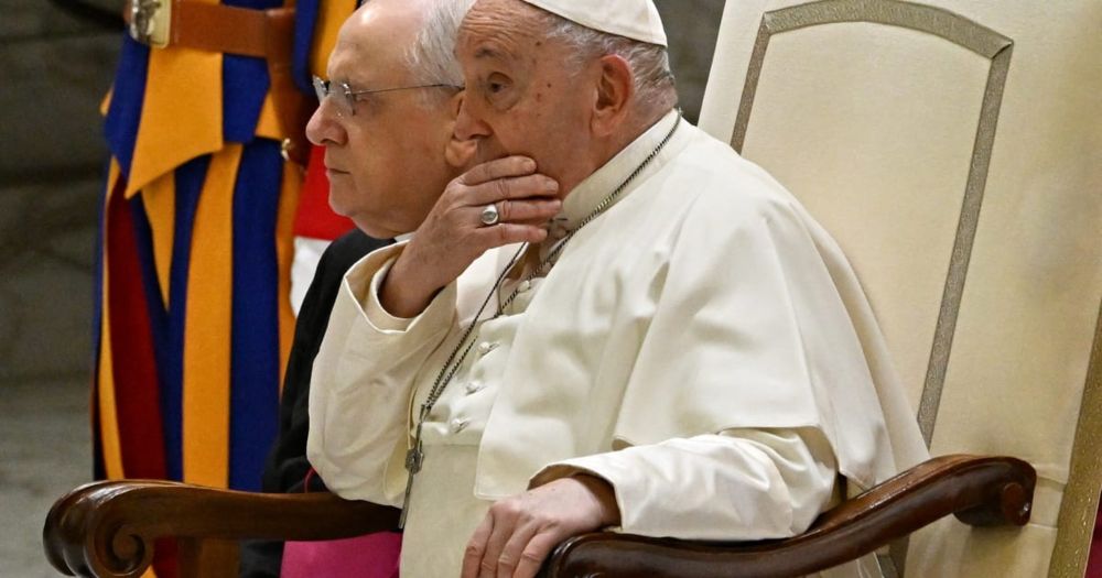 Pope’s ‘white flag’ gaffe triggers outrage in Ukraine