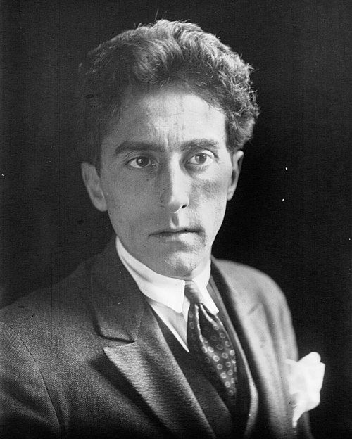 Français : Portrait de "Jean Cocteau, homme de lettres".
Datum
1923
Quelle
Bibliothèque nationale de France
Urheber
Photographie de presse de l'agence Meurisse