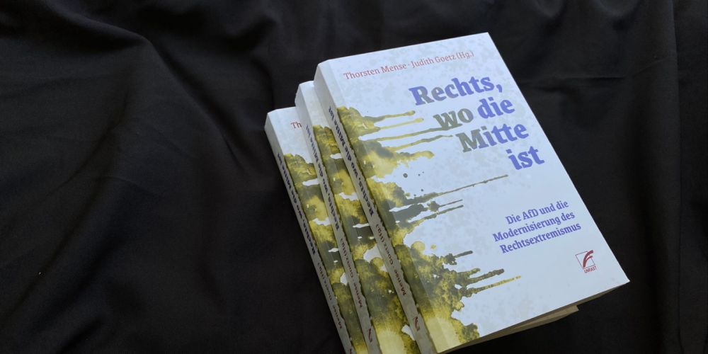 Unterstütze unser Buchprojekt "Rechts, wo die Mitte ist"