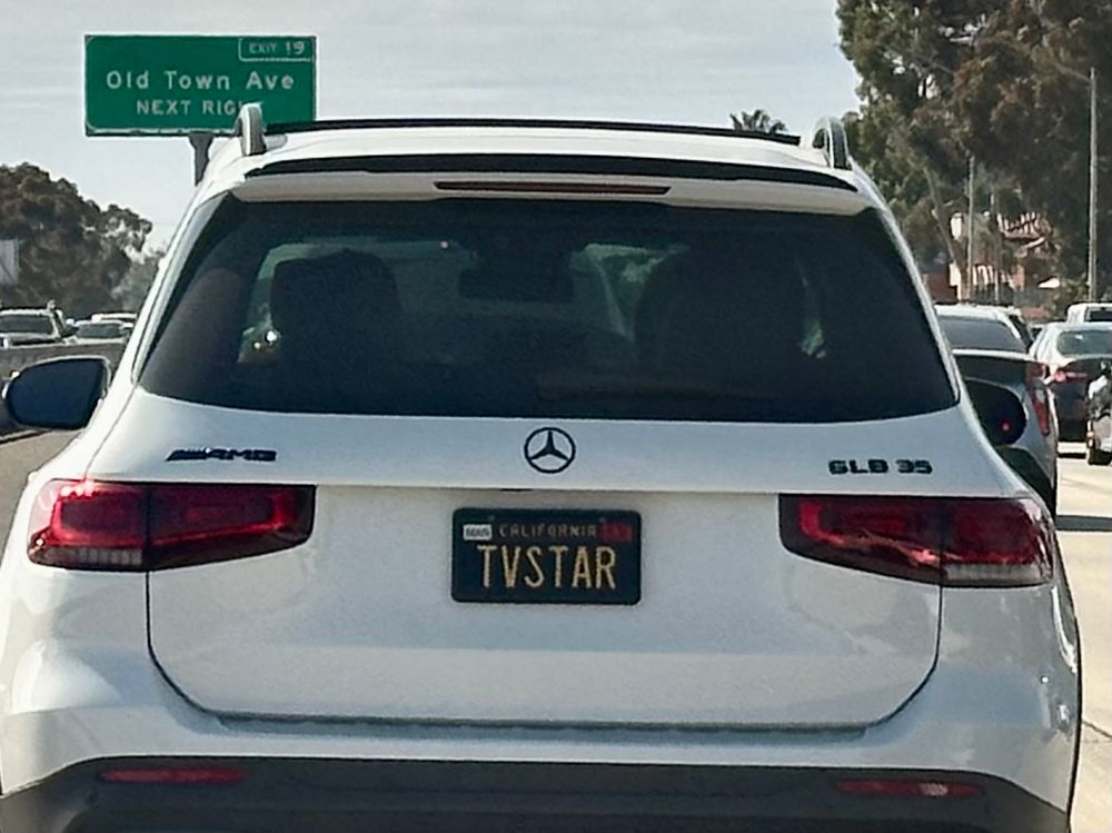 SUV with plate “TVSTAR”