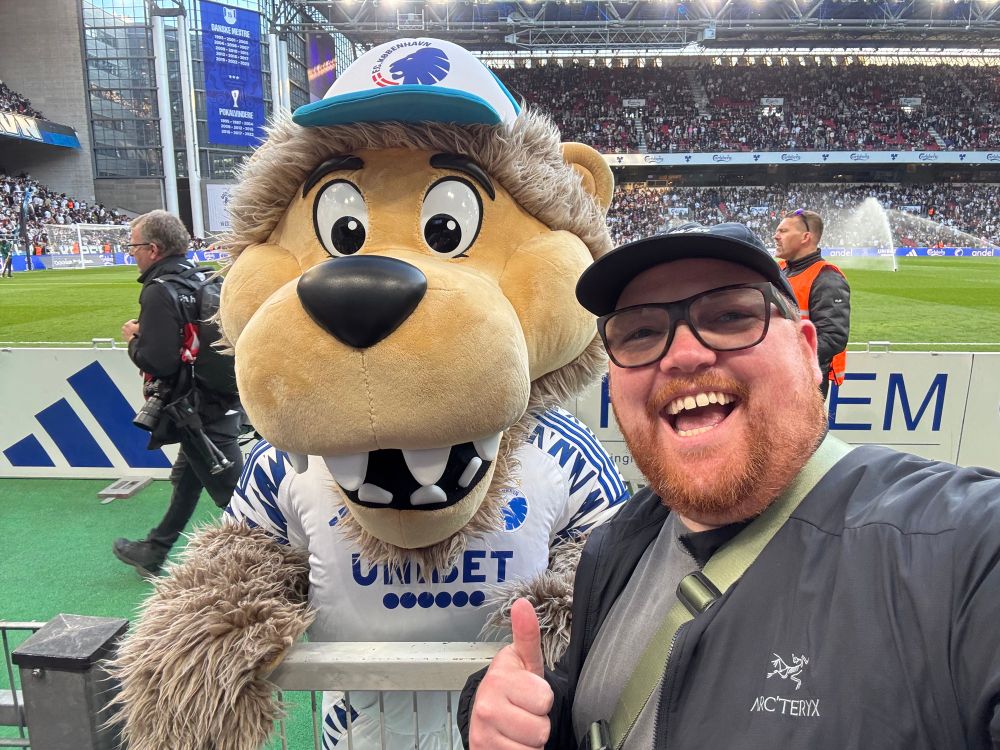 FC Copenhagen lion mascot 