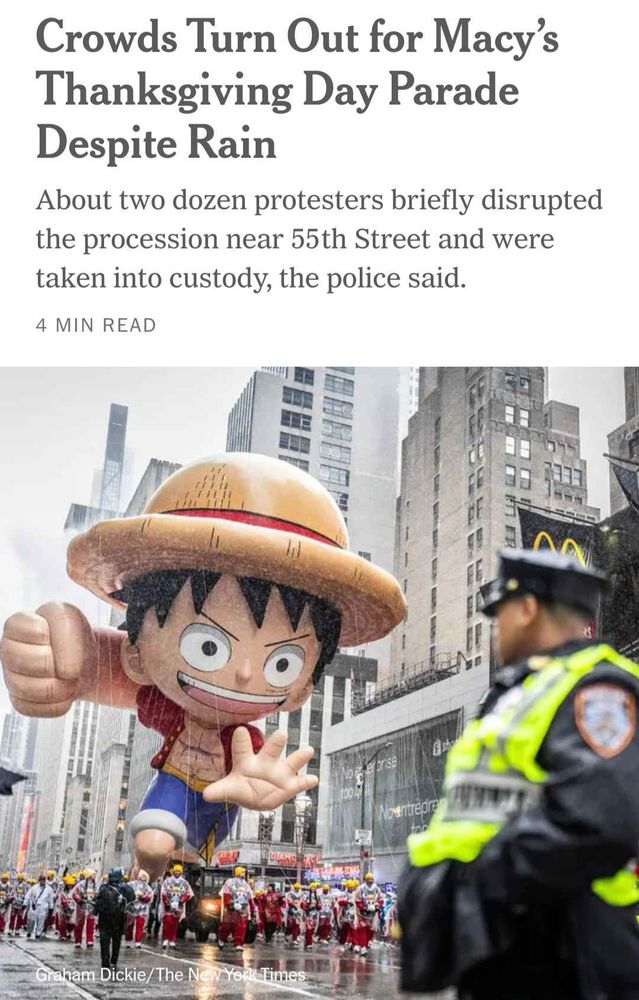 Article with image of balloon Luffy about to destroy a cop
