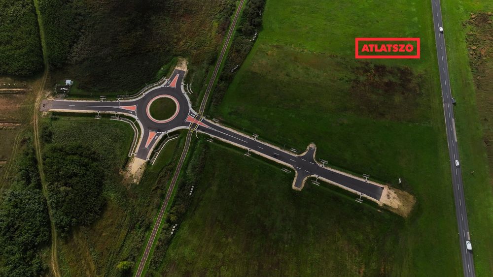 https://english.atlatszo.hu/2025/10/22/a-roundabout-leading-nowhere-in-the-middle-of-a-field-built-with-500-million-forints-of-eu-money/