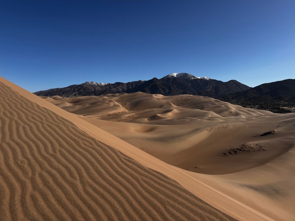 Looking across the dunes to the Sangre de Cristo mountains 