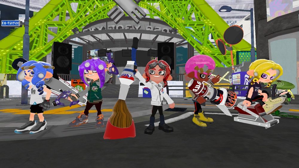 One of my first comp teams ever, the Crimson Raiders! (Left to right, Emaster, Sheep, Tabi, Kirby and Plazma! I think... Don't flame me for getting the order wrong)