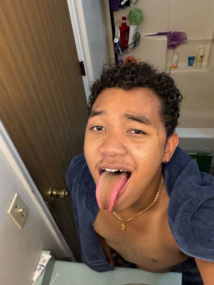 That gummy snake was big 🤥