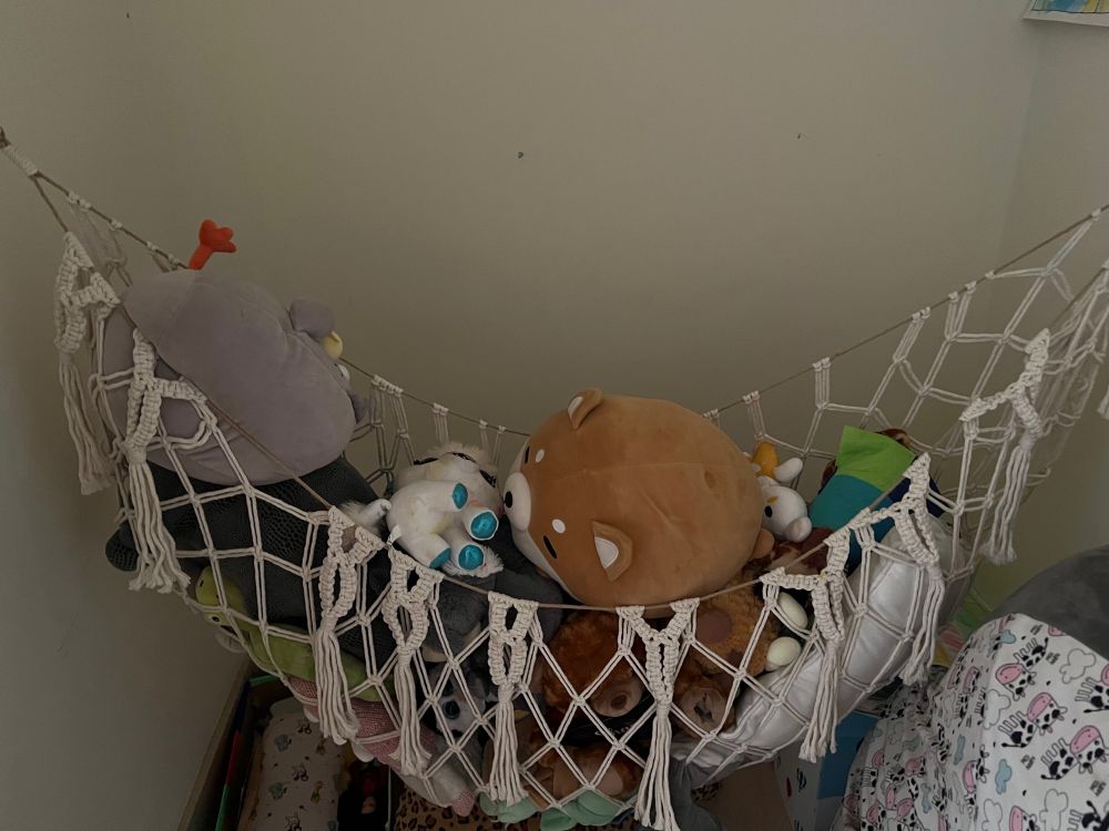Toy hammock 