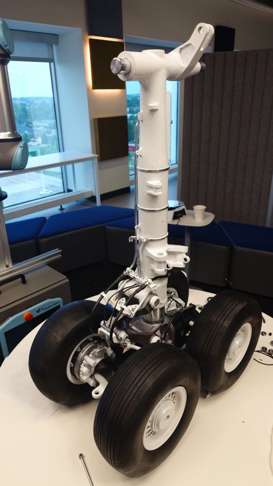 Model of the 1.3 meter tall Boeing 787 main landing gear rear quartering view. Made for an airshow exhibit.