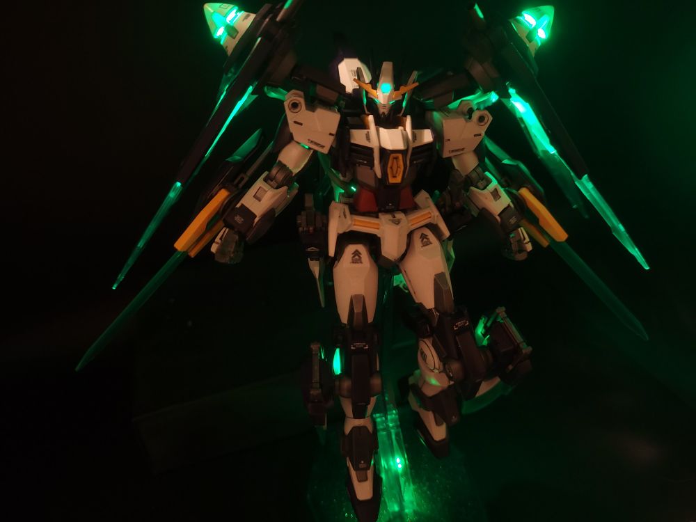 00 Stardiver

Kits used:
HG 00 Diver Arc
HG 00 Seven Sword
HG 00 Qan[t]