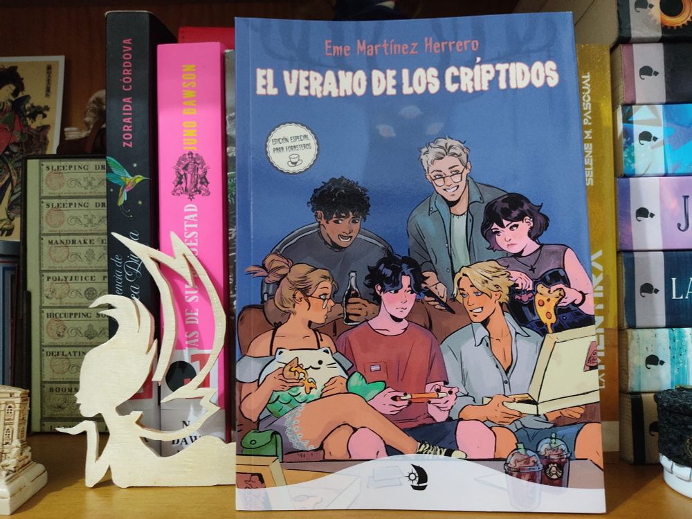 Libro el verano de los criptidos de Eme Martínez Herrero