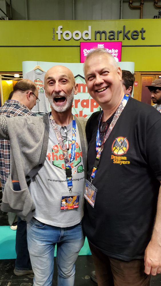 This is @garycolman, comedian, Dr and @GamesTherapyUK lead. I love this guy, but sadly we weren't able to chat for long. But there's always a next time. Precious moments count.