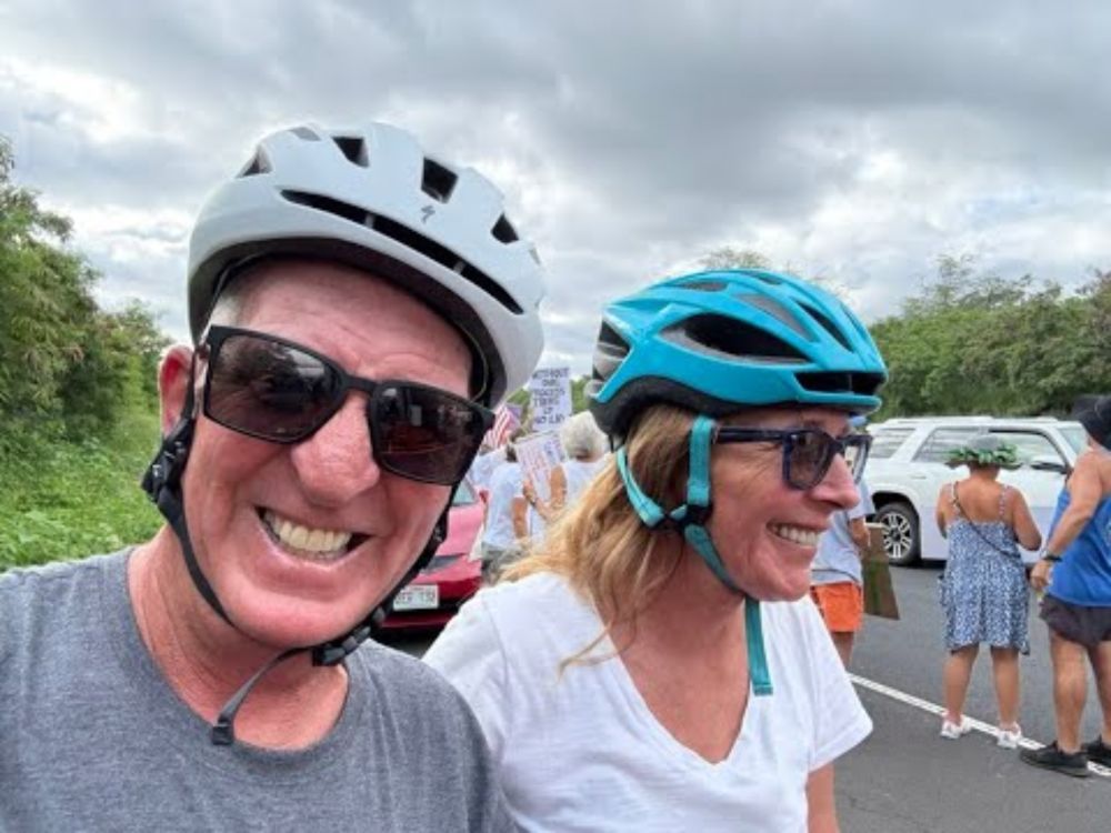 Remarkable Ebike Ride No Kings Rally Hawaii Kailua Kona