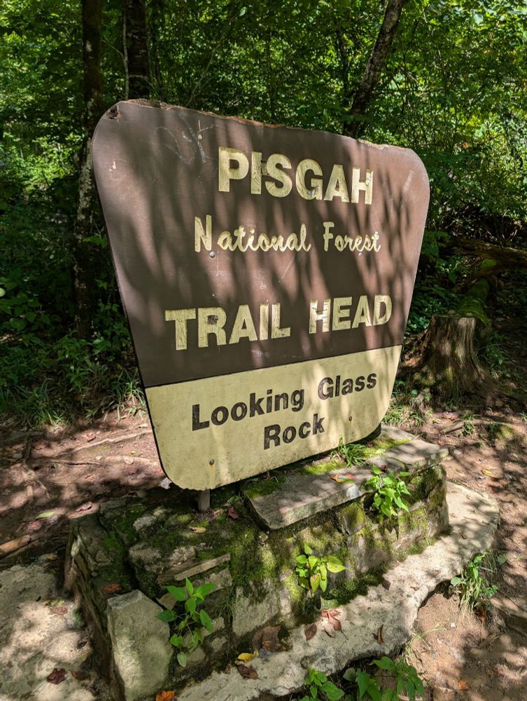 Pisgah National Forest Trail Head to Looking Glass Rock