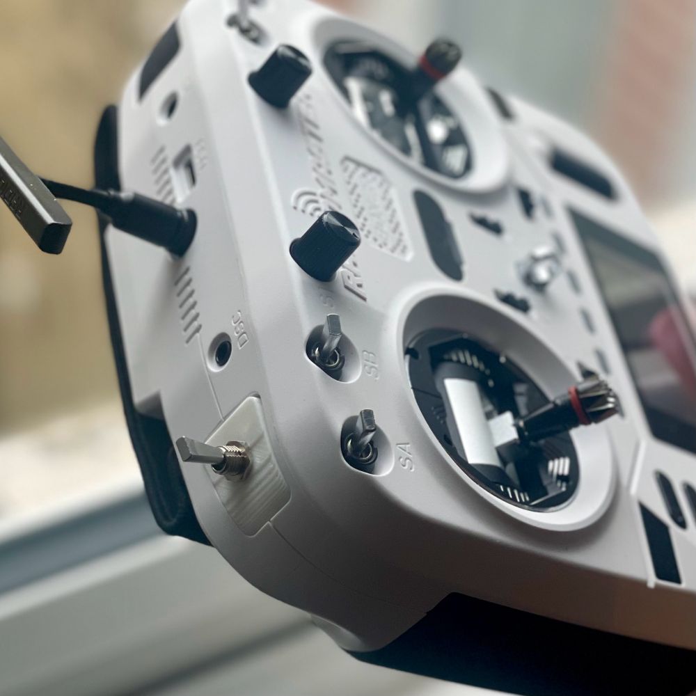 Boxer crush radio with a modified push switch