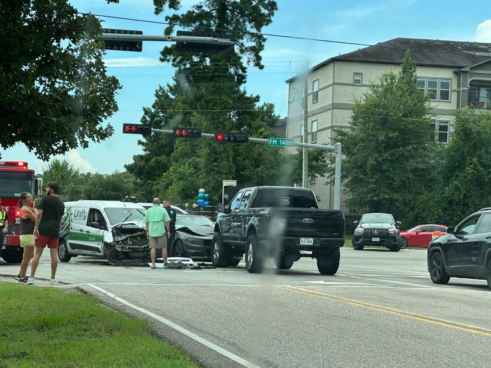 Three vehicle accident at an intersection 