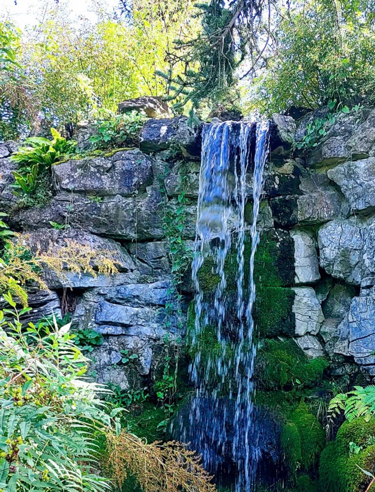 Small waterfall in the botanical gardens in Utrecht