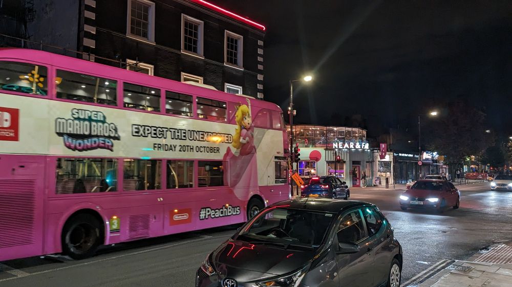 Photos du Peach Bus a Londres