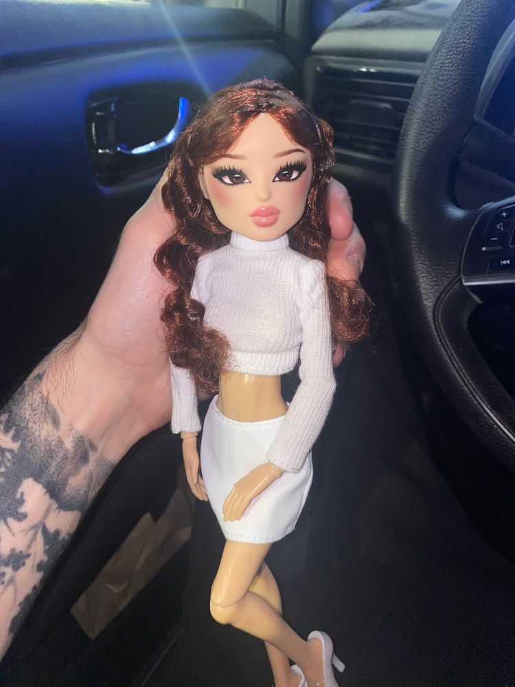 Lana dress to impress doll with her hair down looking very pretty in the face
