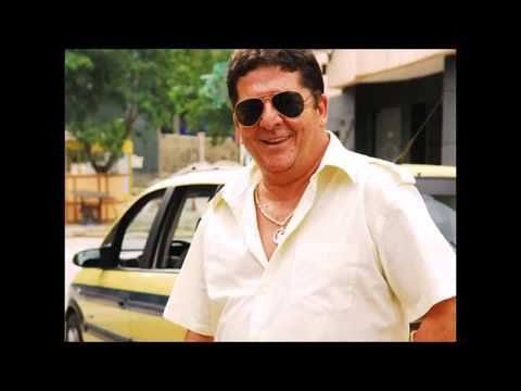 varias fotos foda do stepan nercessian tocando pet shop boys de fundo