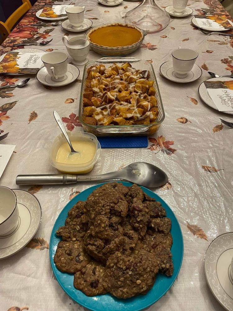 Desert which include Pumpkin Pie, Apple Bread Pudding, and Oatmeal Mollasses Cookies (I think not remember those well)