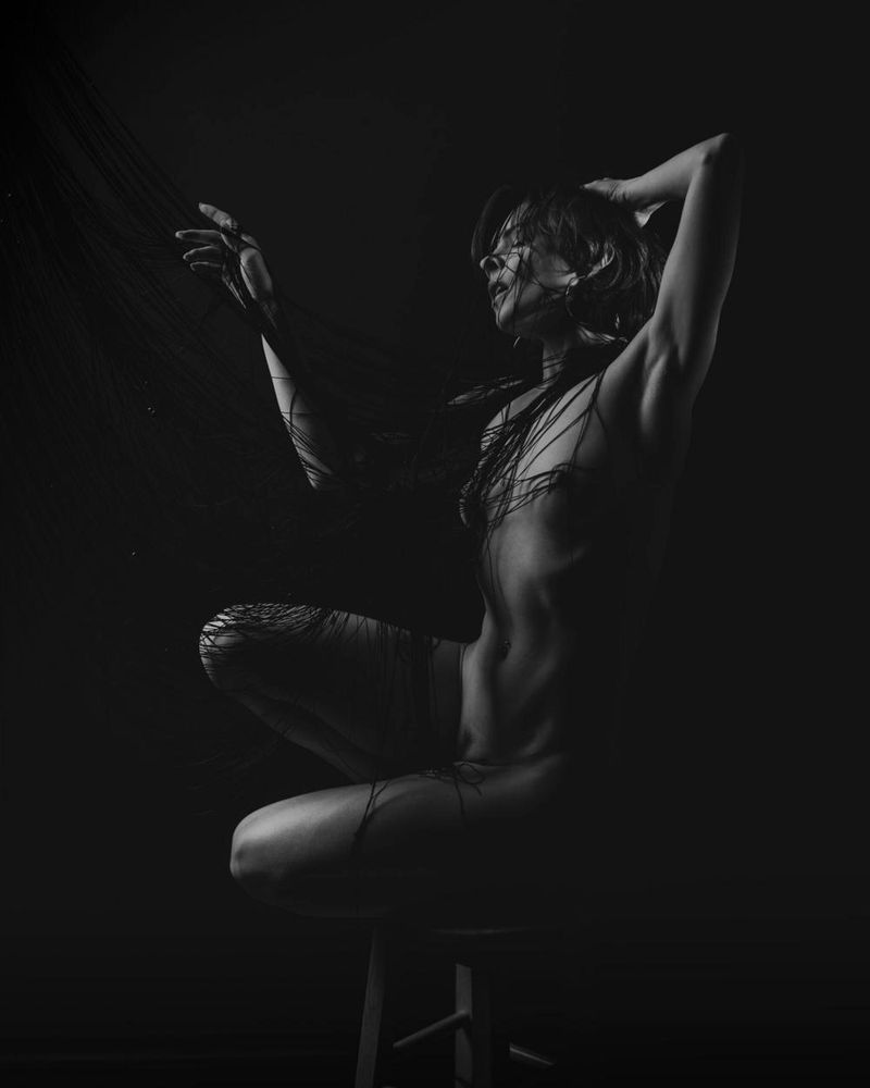 I tangled with shadows, but trust me, the darkness only reveals the light. Who knew I could wear mystery so well? Just call me your favorite enigma. - Kristy Jessica, 📸