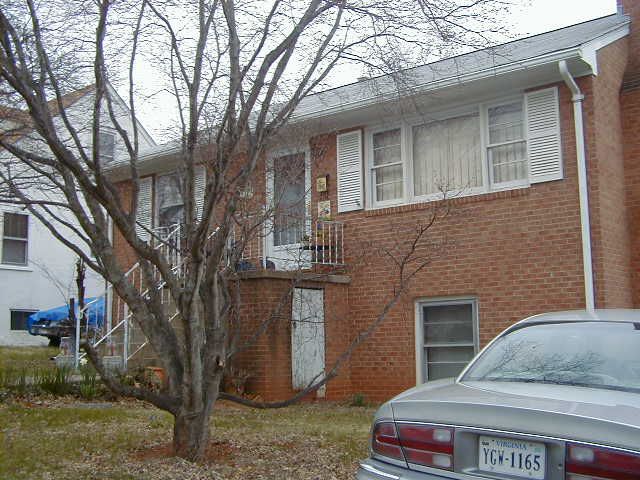 Photo of 819 ELLIOTT AVE from GIS database.