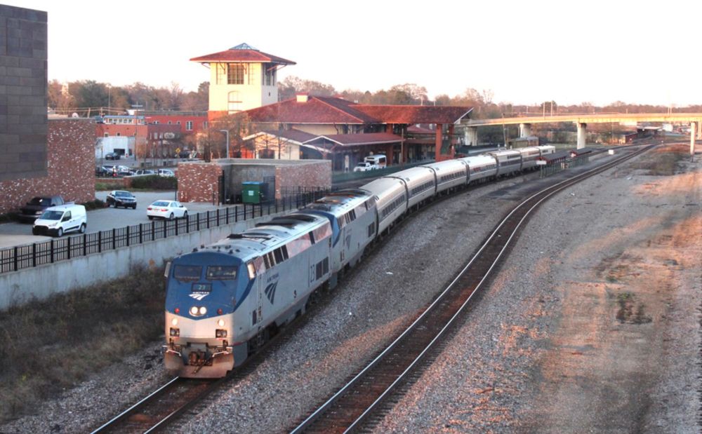 Amtrak Crescent service suspended south of Atlanta by bridge issue - Trains