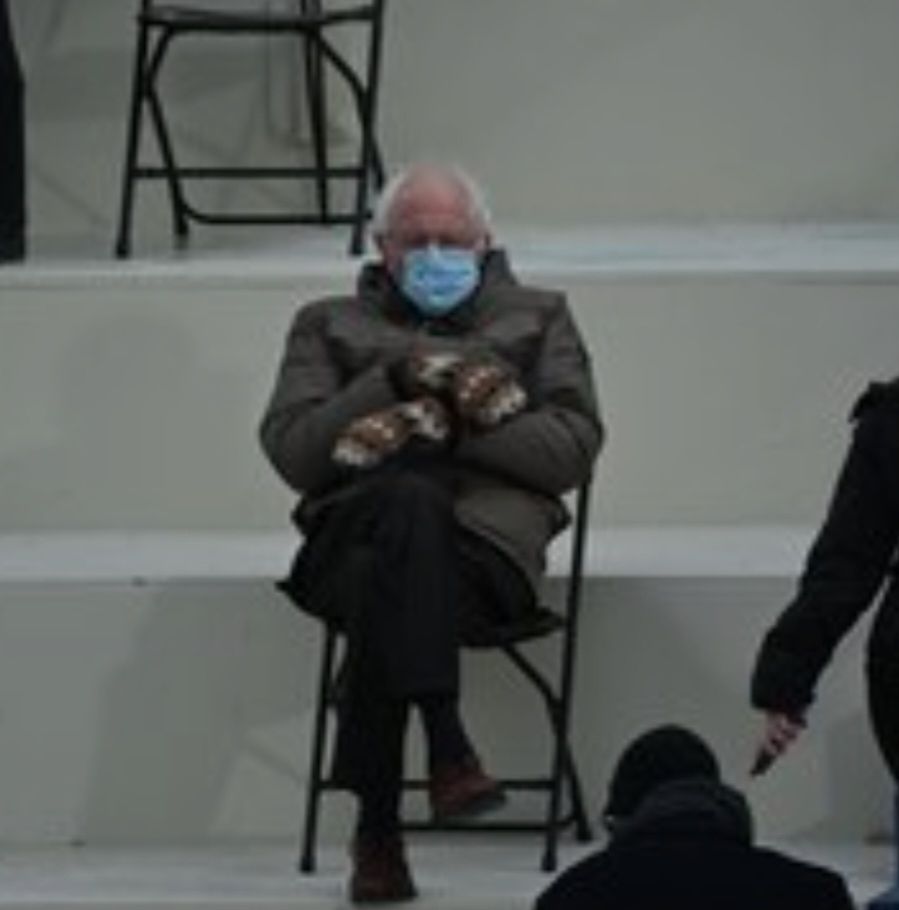 Bernie Sanders prepared for a long wait on a cold day