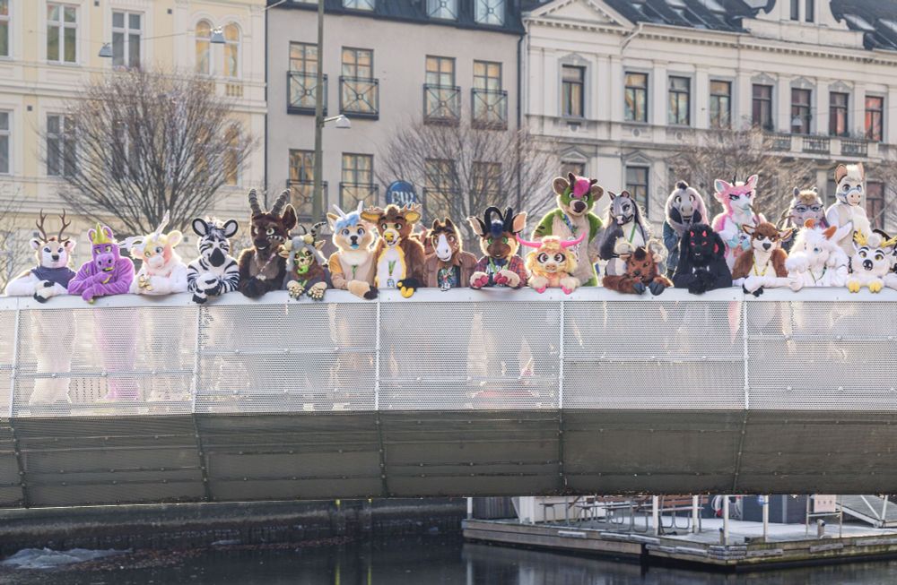 Close-up of the left side of the Hoofer group photo.