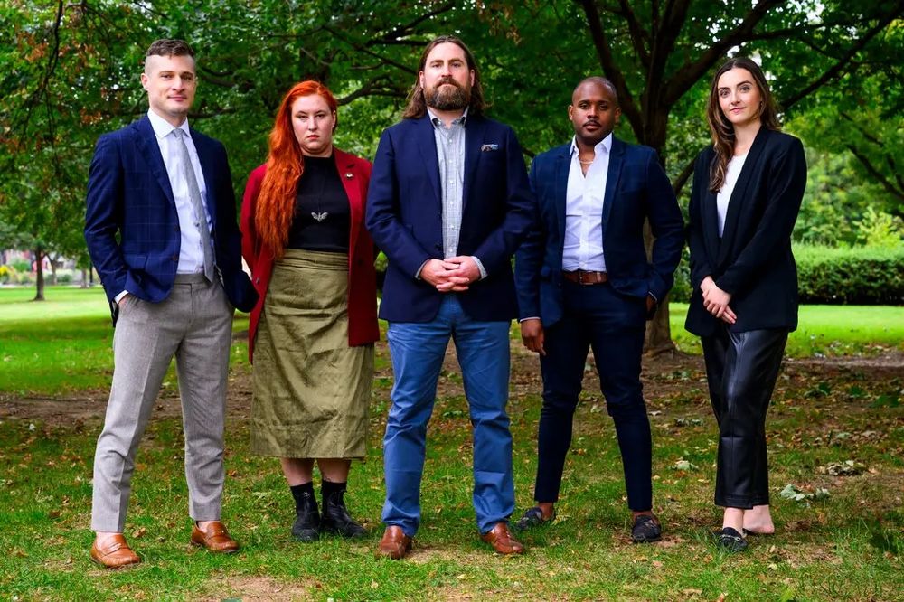  #Searchlight
They are miserable, Daily show tryout losers and want to sell out climate change and trans rights

left to Right: Young Republican Club/Sellout Morty; 
Amyway Dyke Union , ("it's a chamo combat skirt, not a curtain")

,Evangelical Youth pastor*,
Sgt Doakes MOFO!, "Sgt Doakes don't need socks",

crazy eyed gf "husband not gay" **

 *Formerly PDX indie Rock Mandolin player..cuz vaccine racism, 

** joined $c1entology, think no one can tell


https://archive.is/FpCJm