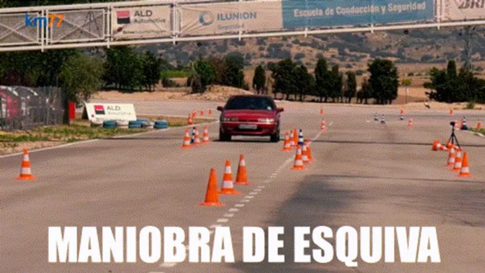 a red car is driving down a road with cones and the words maniobra de esquiva written on the bottom