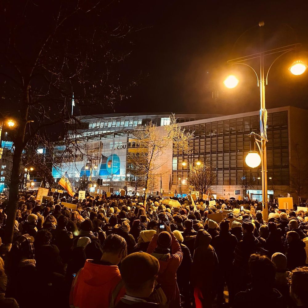 Protestors in front of CDU HQ in Berlin 