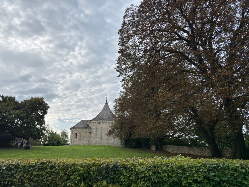 Romanische Rundkapelle „Hl. Johannes der Täufer“ (ca. 1150)