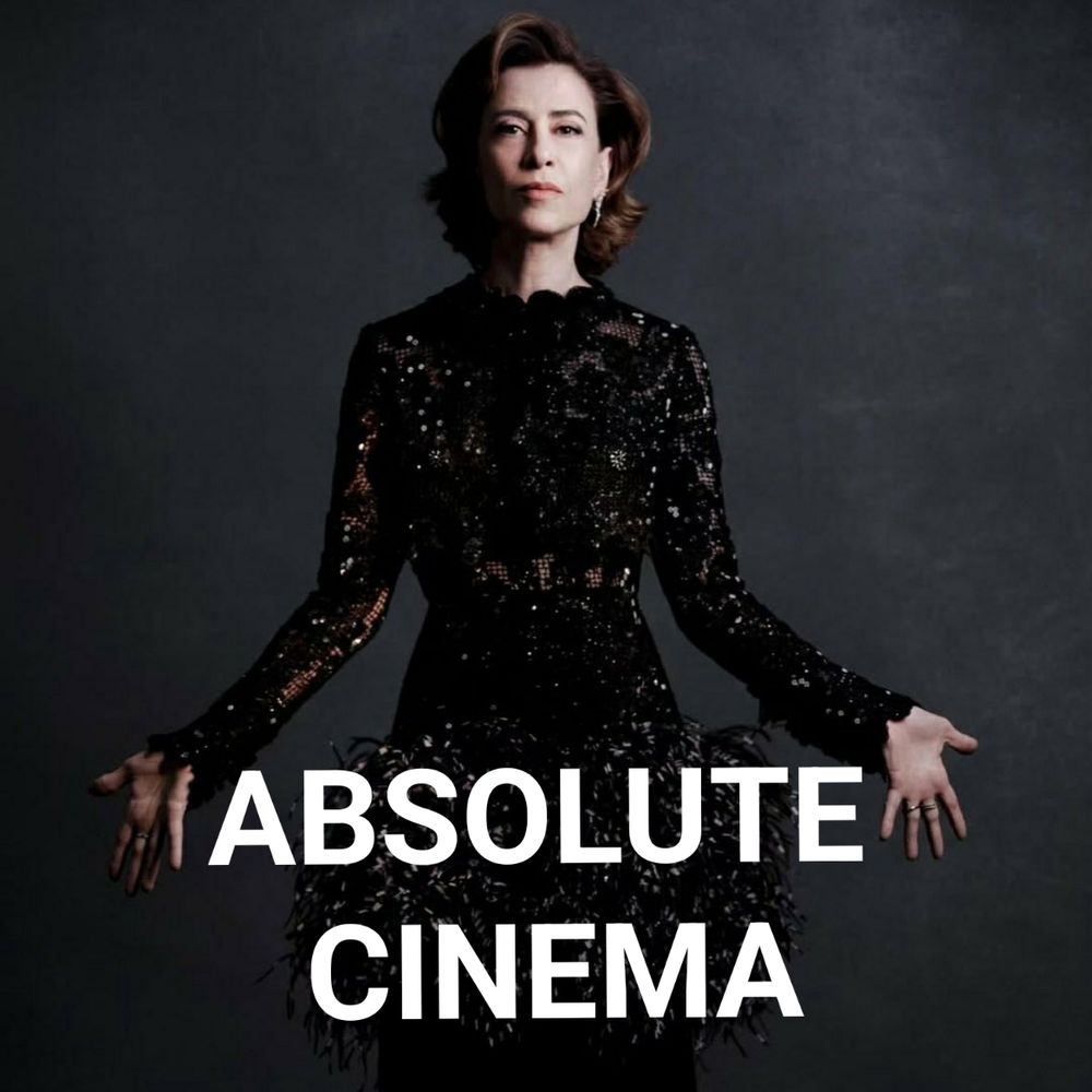 Fernanda torres com o vestido do oscar e braços abertos com a legenda absolute cinema
