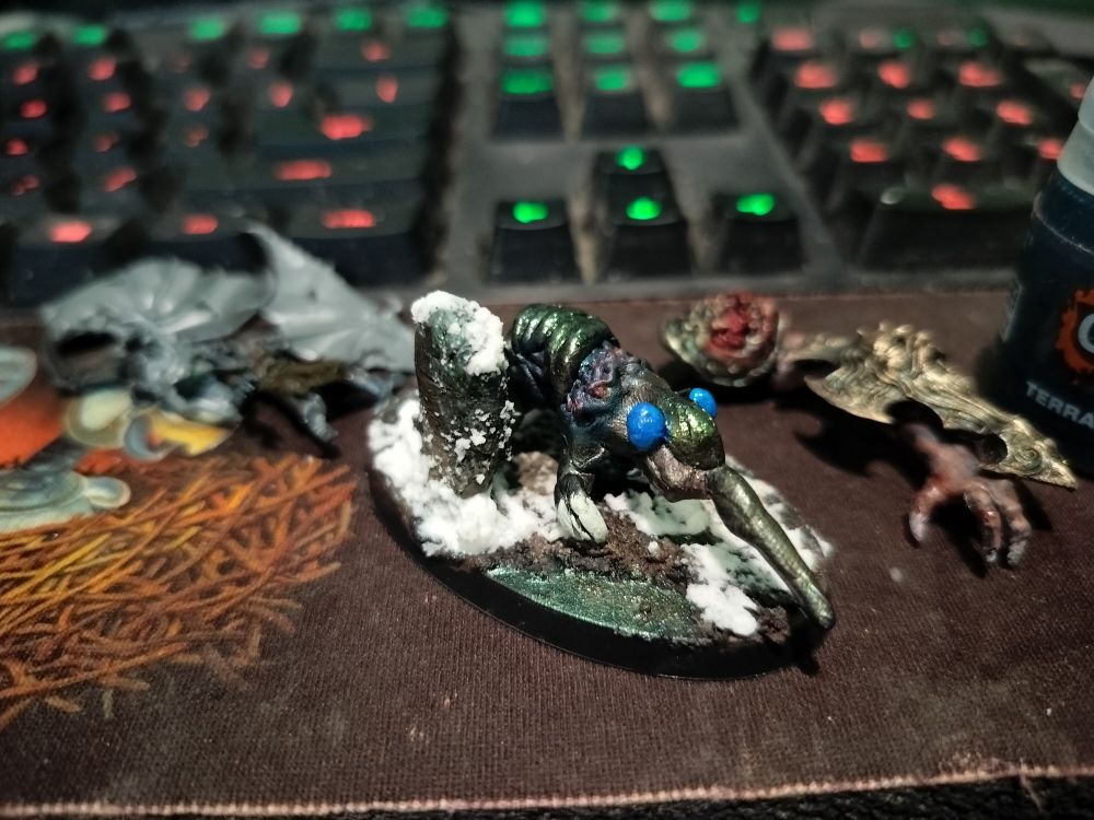 Mosquito nosed grail hound miniature