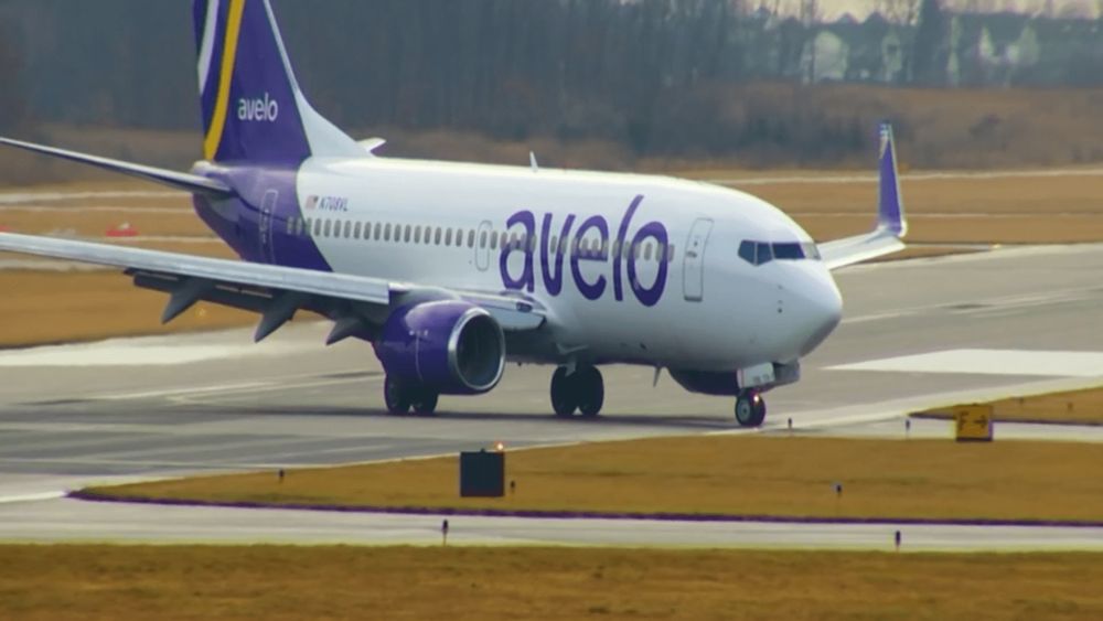 On the heels of protests, NBC Connecticut Investigates has been digging into Avelo’s role in deportation flights. Our camera was rolling when a white, odd-looking Avelo plane without any branding land...