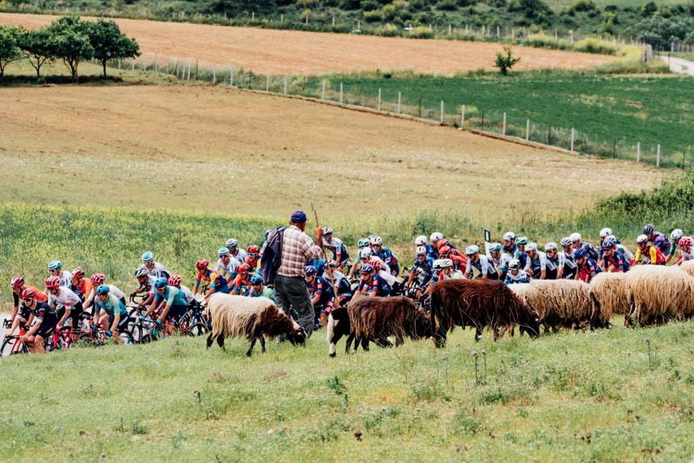 L'Albania non si è accorta del Giro d'Italia –  Ultimo Uomo