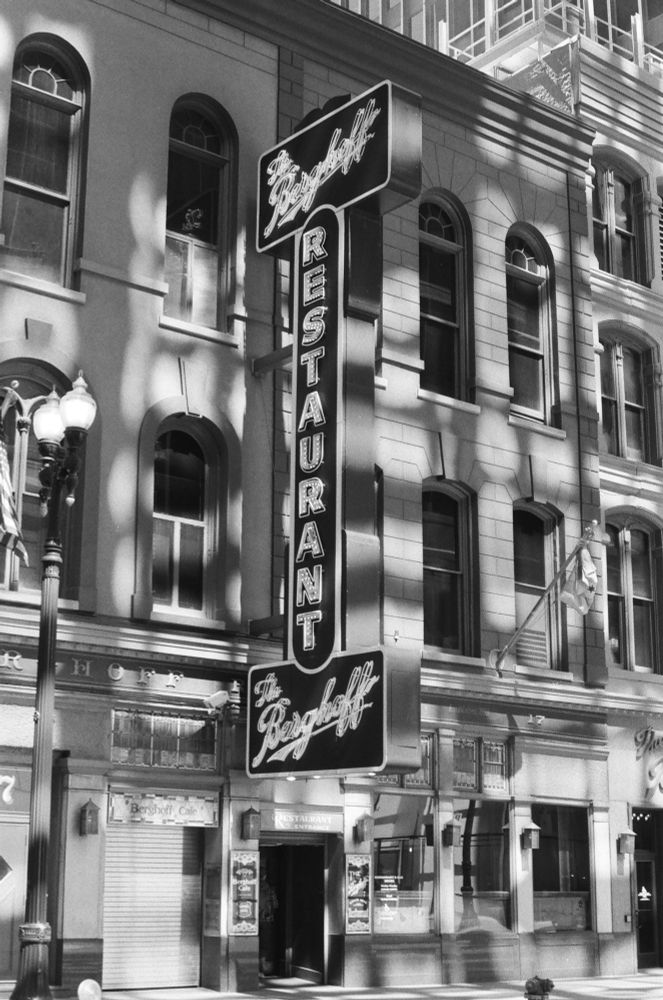 Street photography in Chicago 