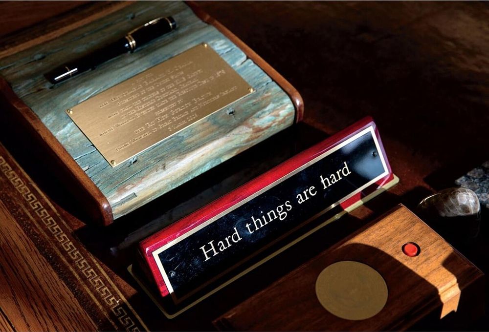Presidential call button - Wikipedia