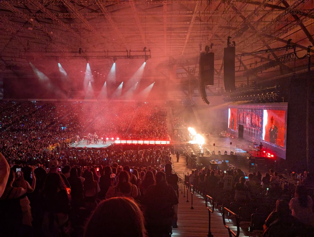 ATEEZ at the Tacoma Dome