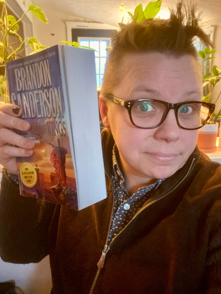 See y’all in about a 1000 pages ◡̈ #booksky #read #thestormlightarchive